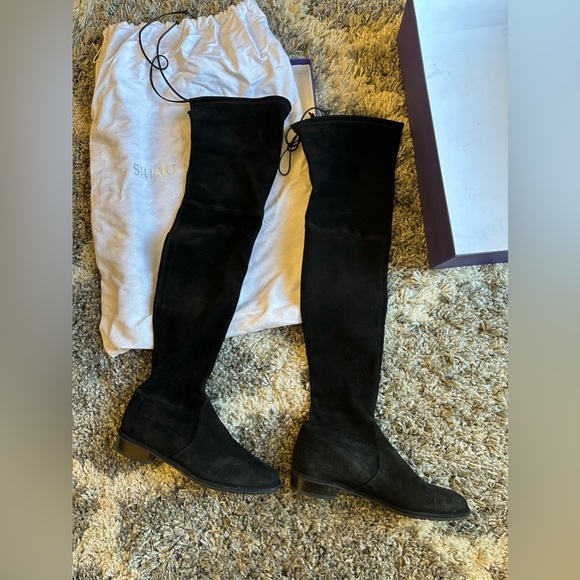 STUART WEITZMAN BLACK SUEDE LOWLAND BOOTS - Picture 2 of 5